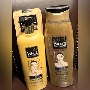 Gluta white age defying lotion 500 ml & shower gel 700 ml (set of 2 )